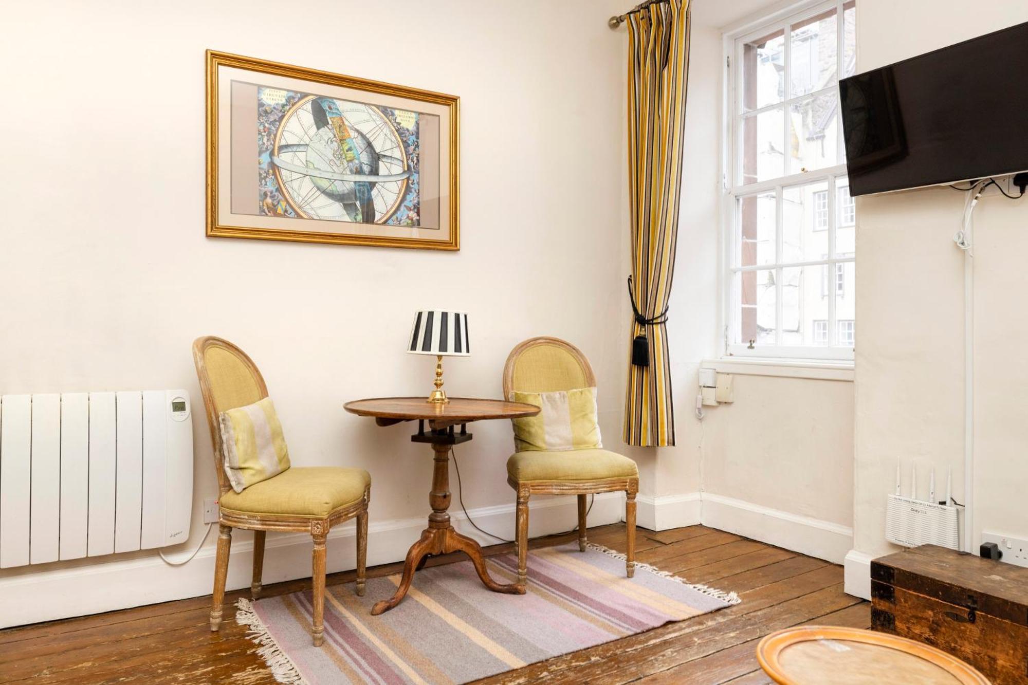 Joivy Classy Apartment Near Edinburgh Castle Exterior foto