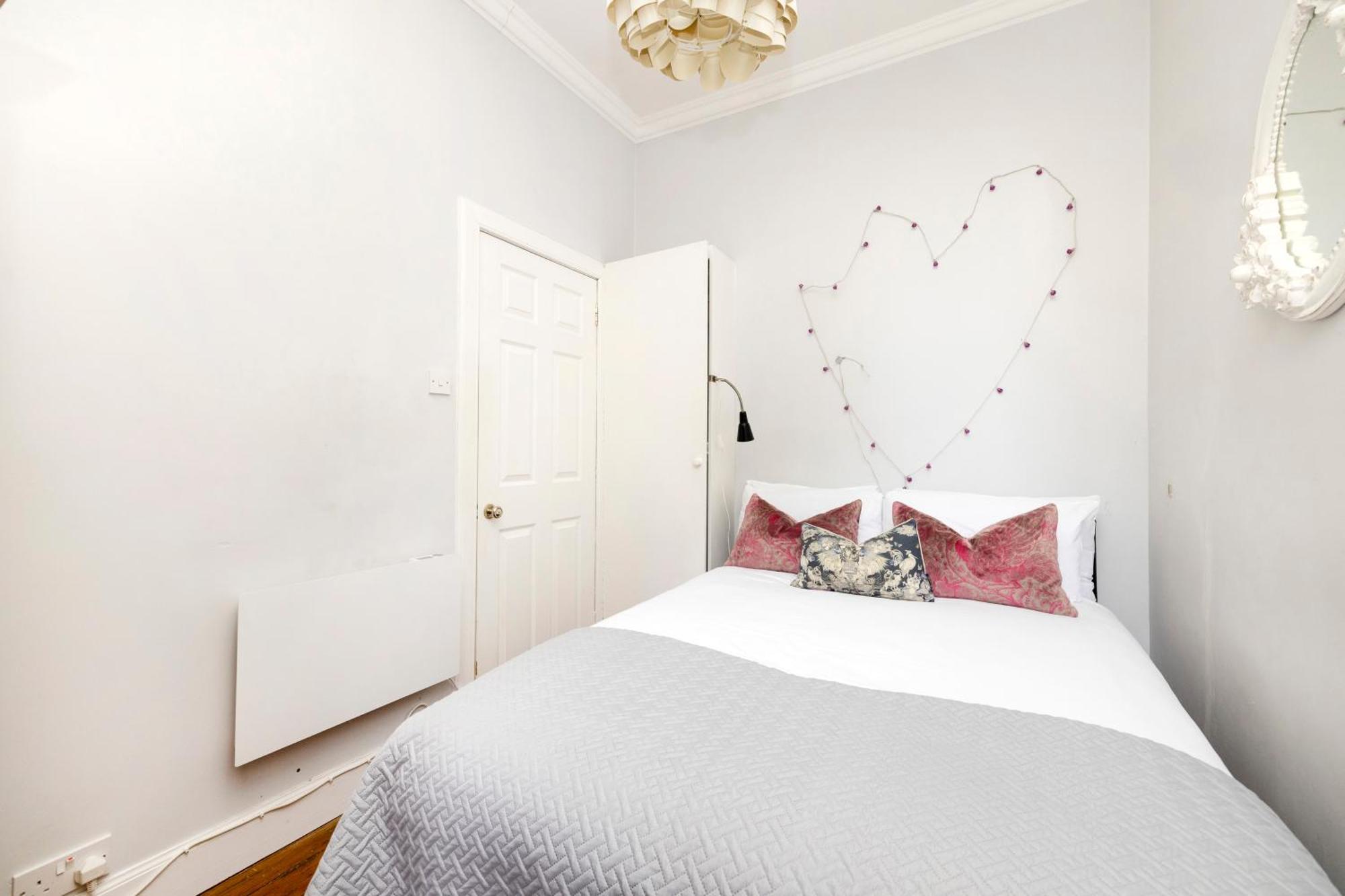 Joivy Classy Apartment Near Edinburgh Castle Exterior foto
